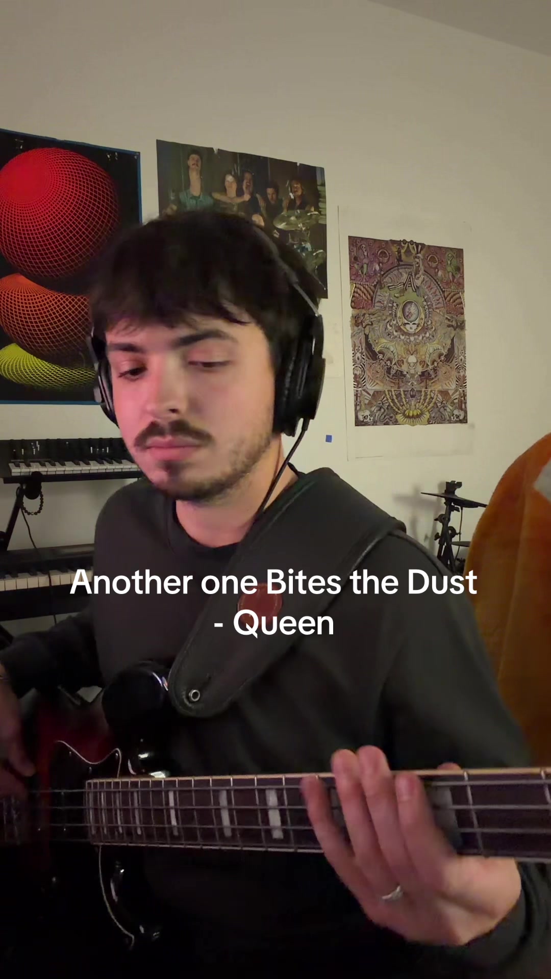 Another One Bites the Dust - Queen